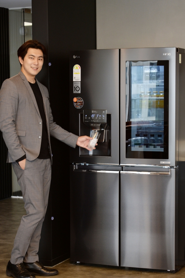 LG전자에서 출시한 디오스 얼음정수기냉장고 (사진=LG전자 제공)