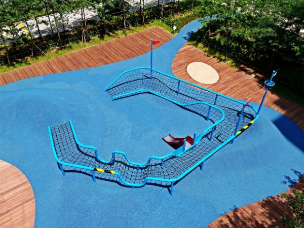 2019 아시아 디자인 프라이즈에서 '위너'로 선정, 수상한 힐스테이트 운정의 어린이 놀이터 'H Blue Playground' 전경.    (사진=현대건설 제공).