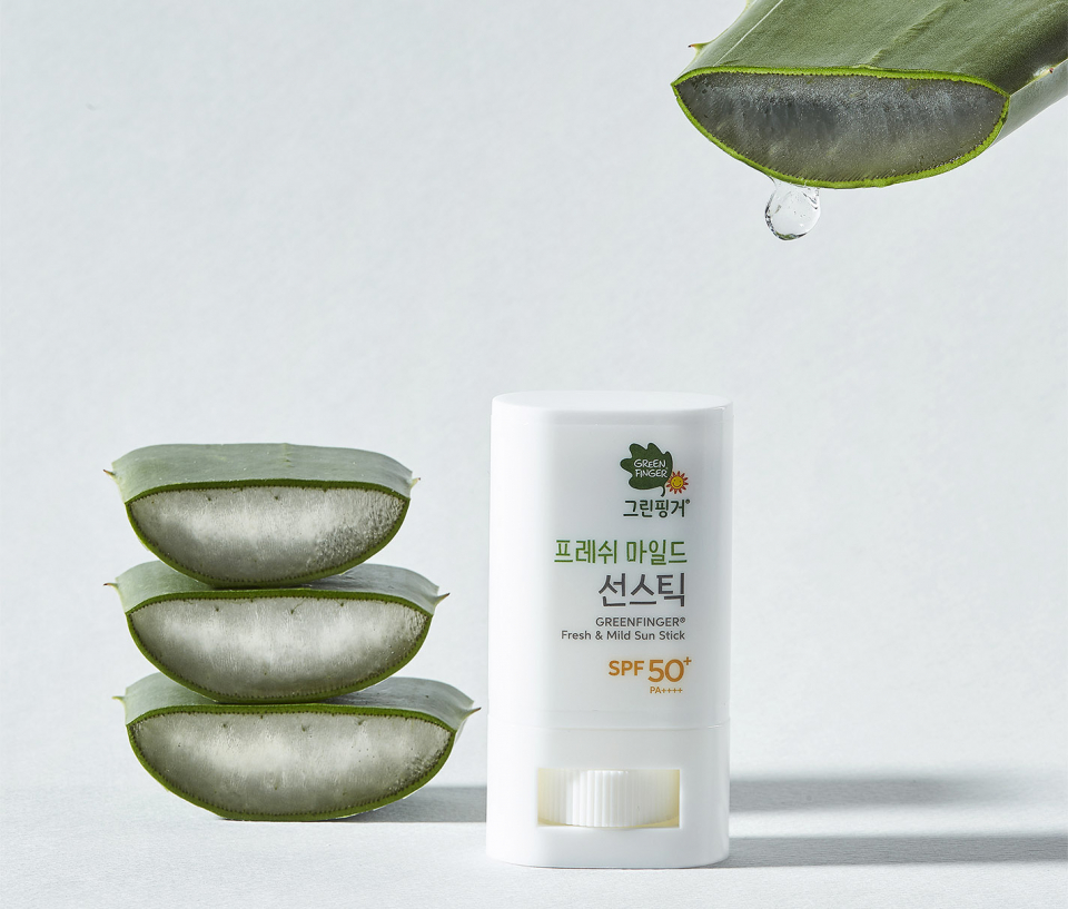 유한킴벌리 그린핑거 프레쉬 마일드 선스틱 신제품. 사진=유한킴벌리
