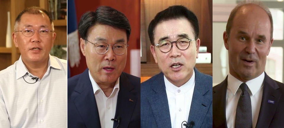 (왼쪽부터) 정의선 현대차그룹 수석부회장, 최정우 포스코 회장, 조용병 신한금융그룹 회장, 마틴 브루더뮐러 바스프 회장. 사진 연합뉴스