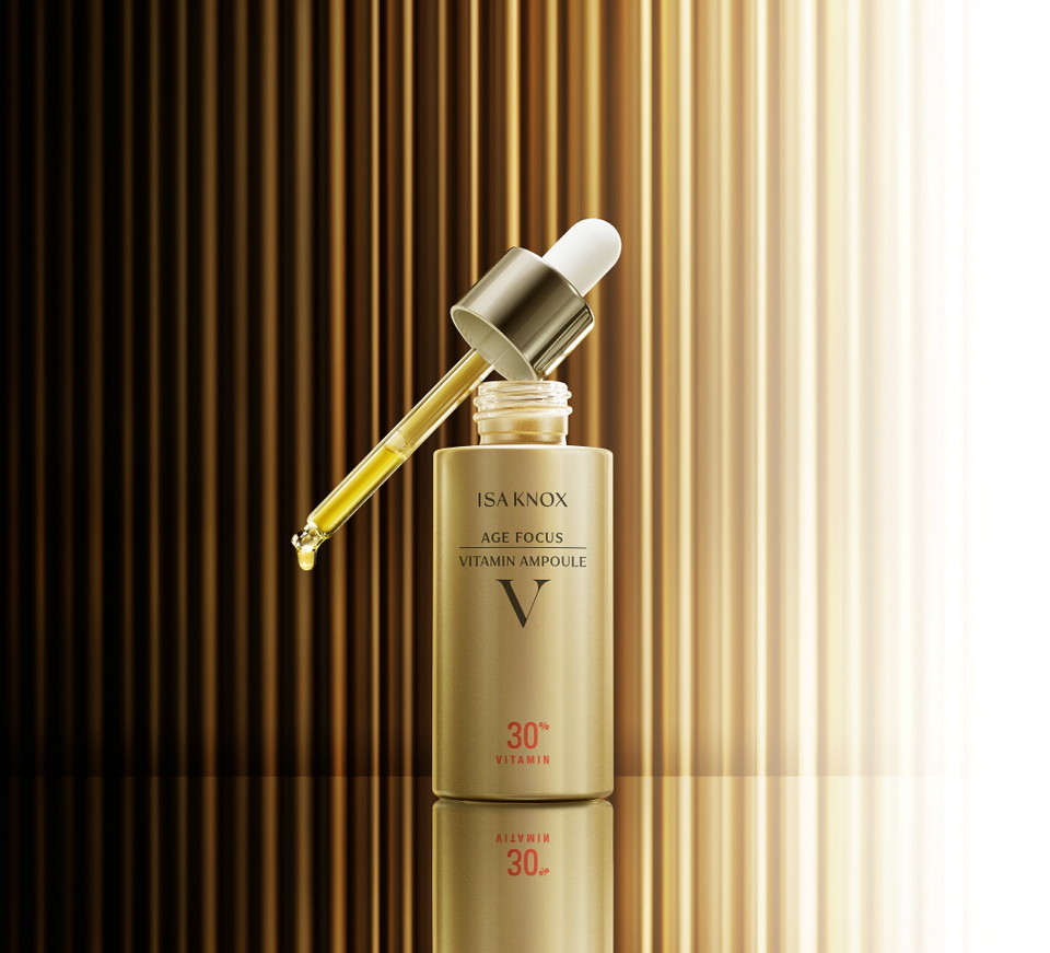 이자녹스 에이지 포커스 비타민 앰플은 30ml용량으로 50,000원대에 판매될 예정이다. 사진=LG생활건강