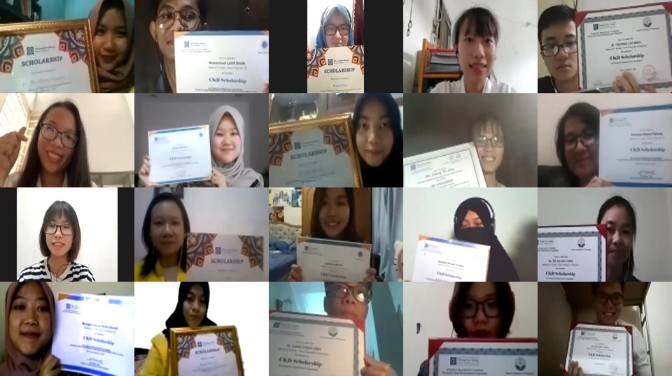 지난 8일 온라인으로 진행된 2020년도 해외 장학증서 수여식에 참석한 종근당고촌재단 장학생들 사진=종근당