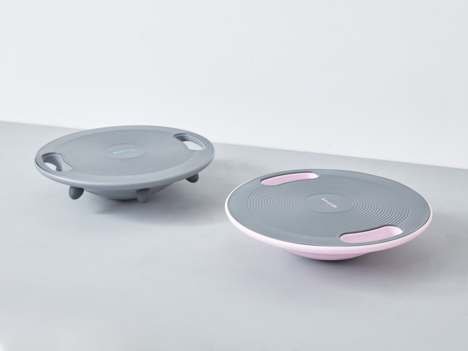 폭염으로 홈피트니스 용품 매출이 늘면서 판매량이 급증한 ‘이고진’ 밸런싱 보드. 사진=마켓컬리