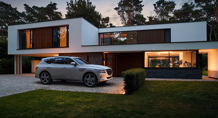 현대자동차는 30일부터 편의성을 대폭 강화시킨 2022 GV80을 출시했다. [사진=현대자동차]