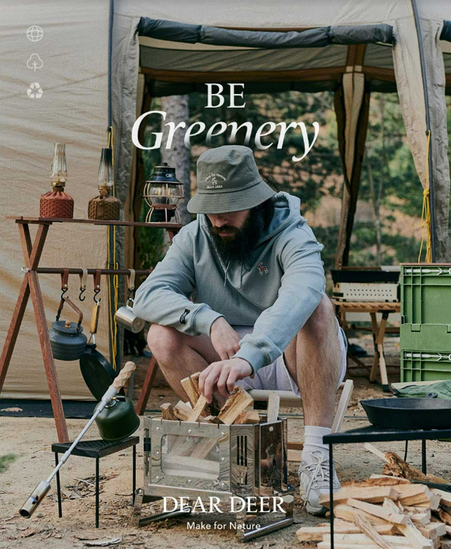 디어디어는 올해 ‘비 그리너리(BE GREENERY)’를 메인 콘셉트로 친환경 소재를 활용 한 캠핑 용품 및 의류를 출시했다.  [사진=CJ온스타일]