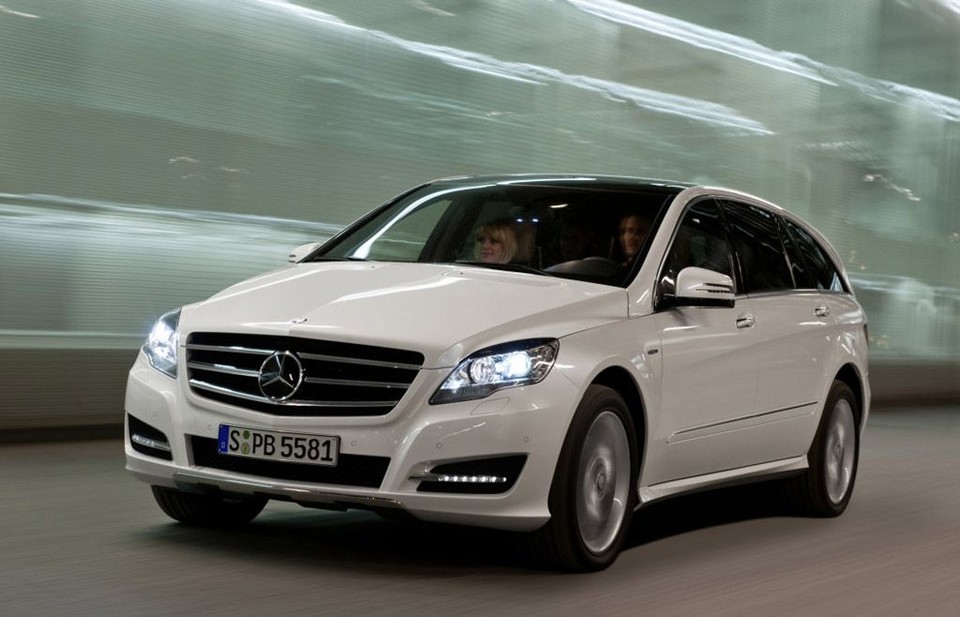 이번 리콜 대상 차량 중 하나인 메르세데스-벤츠 R-Class [사진=메르세데스-벤츠]