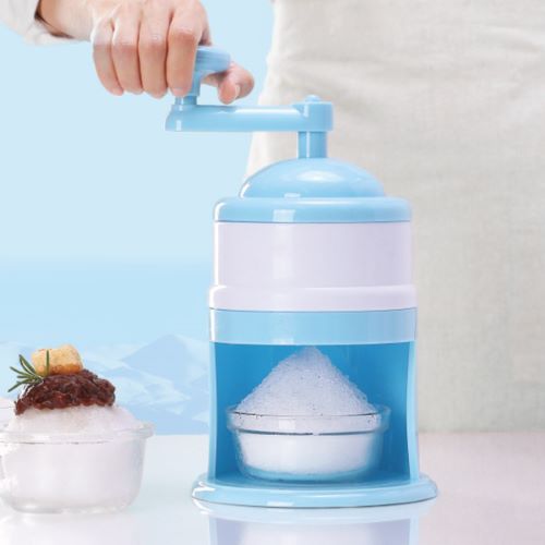 ‘팥빙수 얼음 제조기’ [사진=아성다이소]