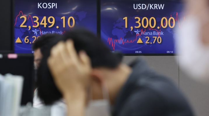  전국투자자교육협의회는 오는 27일 저녁 8시부터 ‘22년 하반기 중국 증시 대해부’라는 주제로 유튜브 등에서 온라인 특강을 실시한다. [사진=연합뉴스]