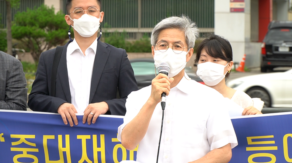 발언하고 있는 권영국 중대재해 네트워크 공동대표 [사잔=권찬욱 기자]