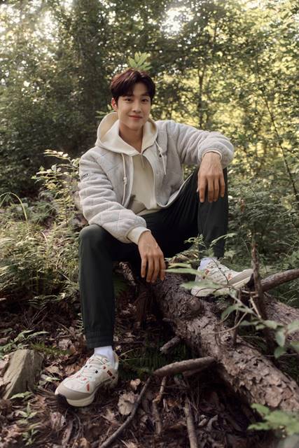 디스커버리 ‘마운틴 TR’ 트레킹화 [사진=디스커버리]