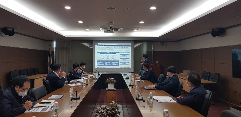 광주첨단과학국가산업단지 스마트 물류플랫폼 구축 관련 회의 장면. [사진=아세테크]