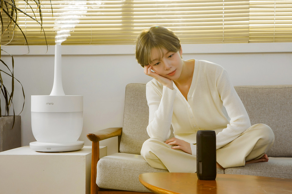 한샘디자인파크에 입점하는 사물인터넷(IoT) 가전 전문 기업 ‘미로’ 가습기 [사진=한샘]