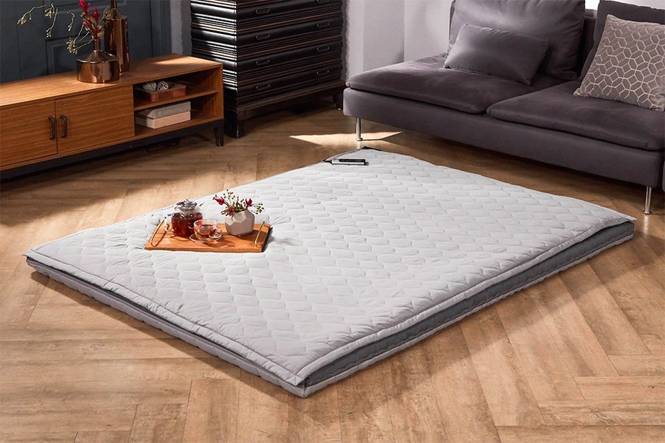 대유위니아그룹의 위니아에이드가 난방기기 시장을 적극 공략하기 위해 고순도의 리얼 카본매트를 출시했다. [사진=위니아]