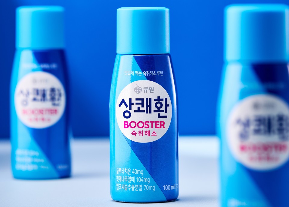 ‘상쾌환 부스터(BOOSTER)’는 글루타치온효모추출물의 숙취해소 효과를 액상형으로도 구현해낸 제품으로 음주 전후 거부감 없이 섭취할 수 있다. [사진=삼양사]