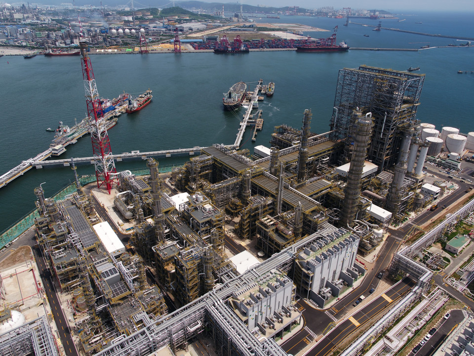 DL이앤씨가 준공한 울산 에쓰오일 잔사유 고도화시설 [사진=DL이앤씨]