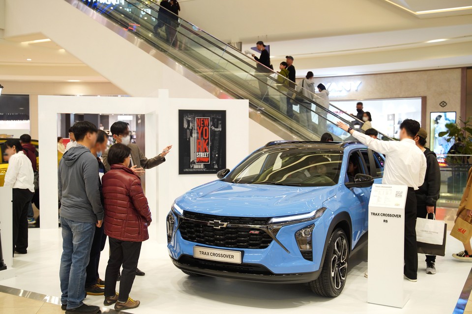 하남 스타필드에서 진행된 쉐보레 트랙스 크로스오버 전시 시승 행사장 전경 [사진=한국 GM]