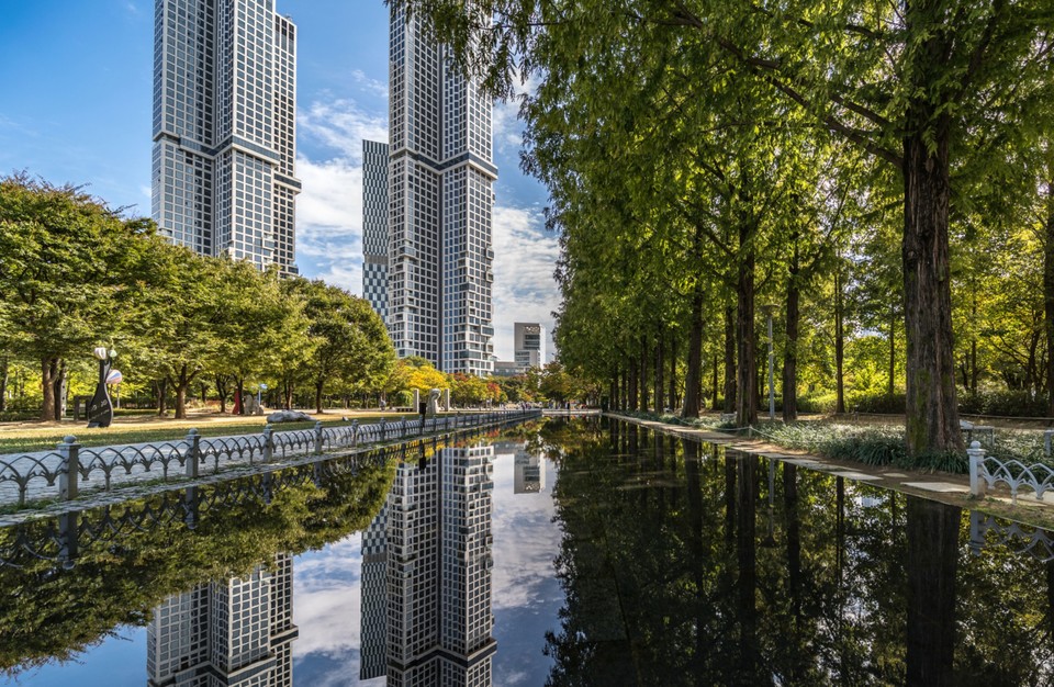 5월 5일~20일 디타워 서울포레스트가 ‘봄봄 서울숲 축제’에 맞춰 다양한 피크닉 프로모션과 이벤트를 진행한다.[사진=DL이앤씨]