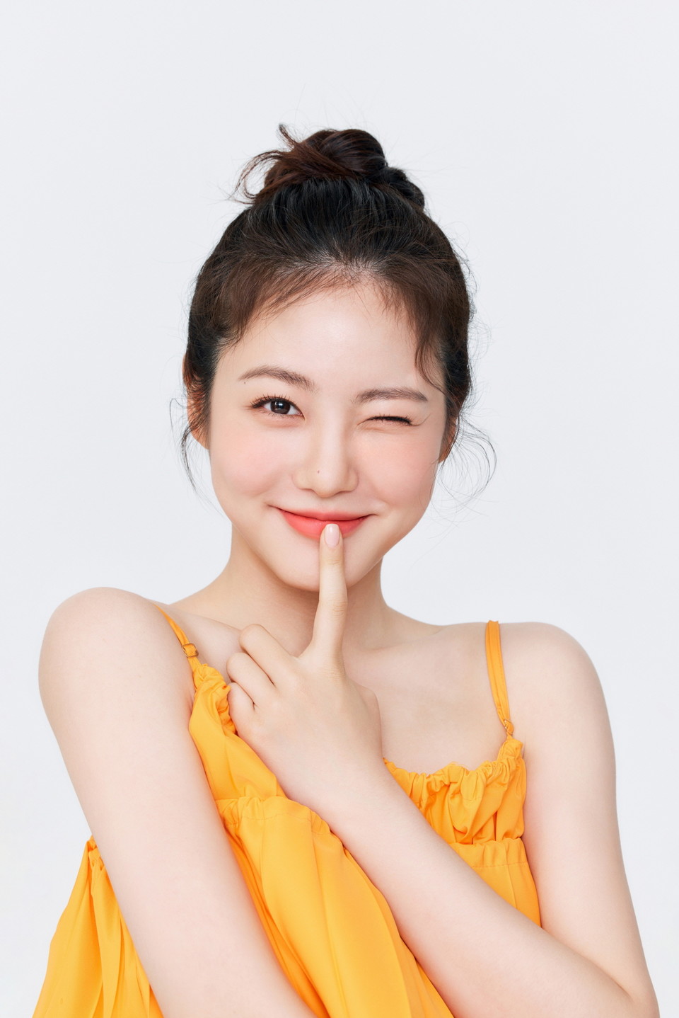 일동후디스가 '뷰빗'의 전속 모델로 배우 신예은을 발탁해 광고 활동을 전개한다고 18일 밝혔다. [사진=일동후디스]