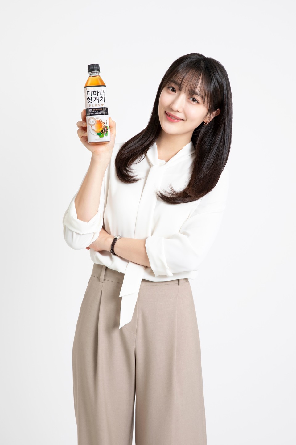 롯데칠성음료 ‘더하다’ 모델이 된 배우 표예진 [사진=롯데칠성음료]
