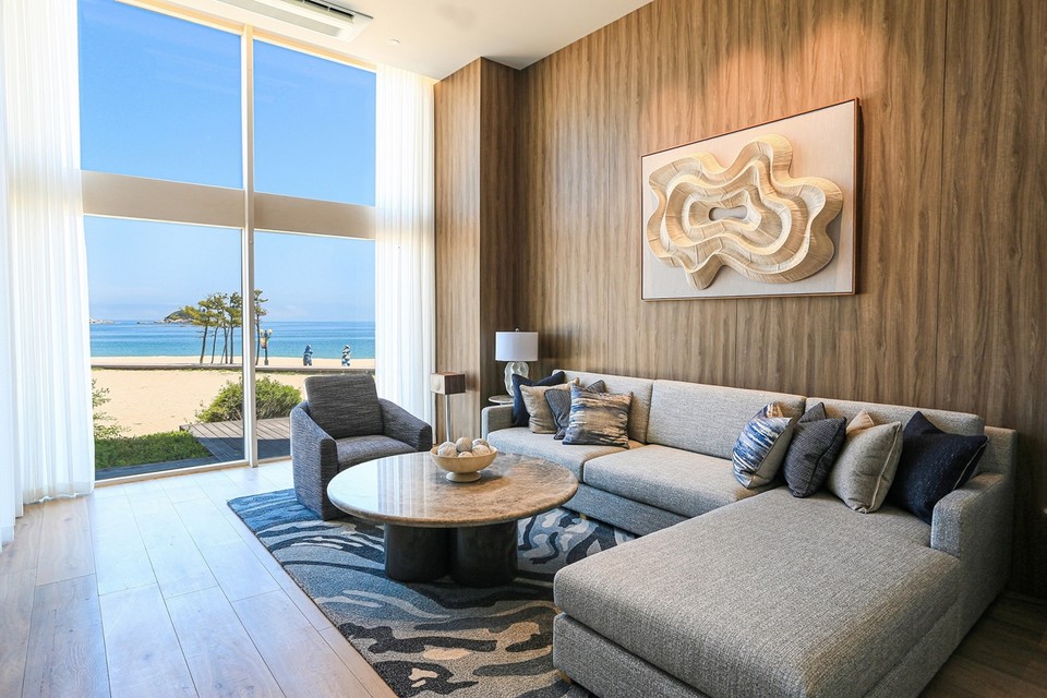 이랜드파크 켄싱턴호텔앤리조트가 오픈한 그랜드켄싱턴 멤버스 클럽 설악비치점  전경 [사진=이랜드파크] 