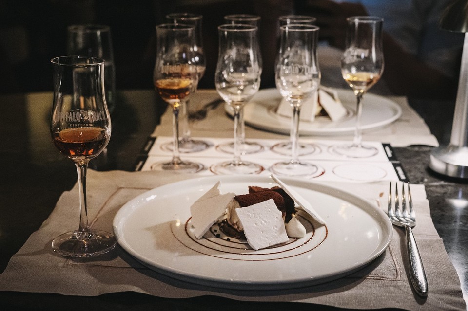 웨스틴 조선 서울의 라운지앤바 이색 ‘페어링 디너’를 선보인다. [사진=웨스틴 조선]