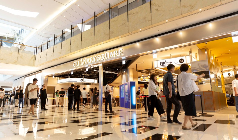 아워홈은이 여의도 IFC몰 지하 3층에 프리미엄 푸드홀 브랜드 ‘컬리너리스퀘어 바이 아워홈’을 론칭했다. [사진=아워홈] 