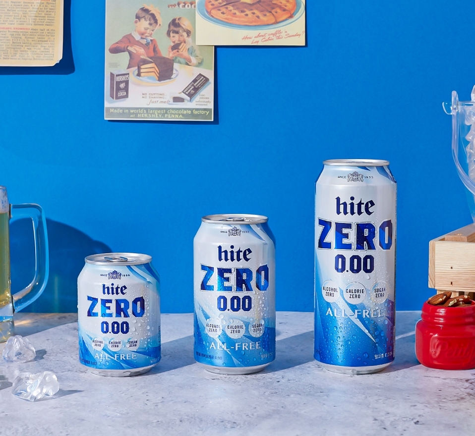 하이트진로음료는 ‘G마켓·옥션 빅스마일데이’에서 대표 음료 제품에 대해 다양한 할인 혜택을 제공하고 있다. [사진=하이트진로음료]