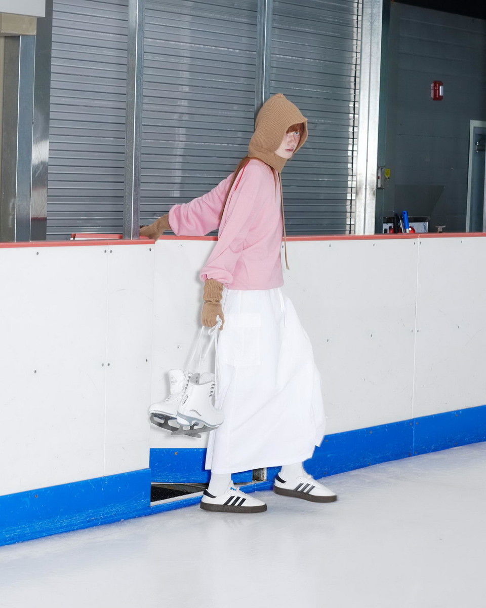 체감온도가 영하권에 머무는 강추위 속에서도 스타일을 포기할 수 없는 이들이 방한용 패션 아이템에 눈을 돌리고 있다. [사진=코오롱FnC]