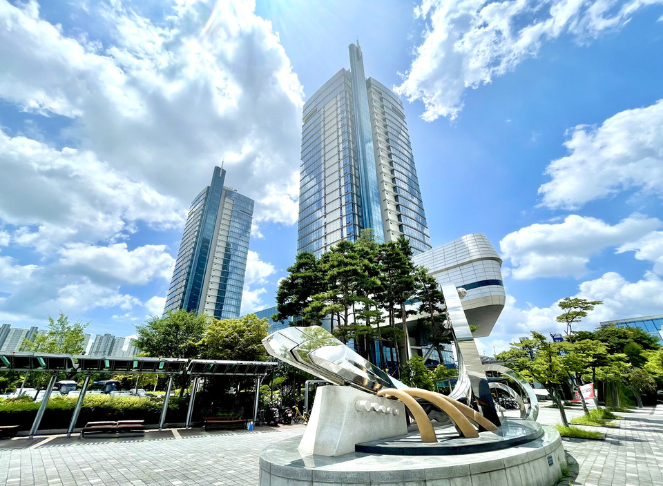 코레일이 2024년을 ‘디지털 新경영’의 원년으로 삼고 종합 모빌리티 기업으로 도약하겠다는 포부를 밝혔다. [사진=코레일]