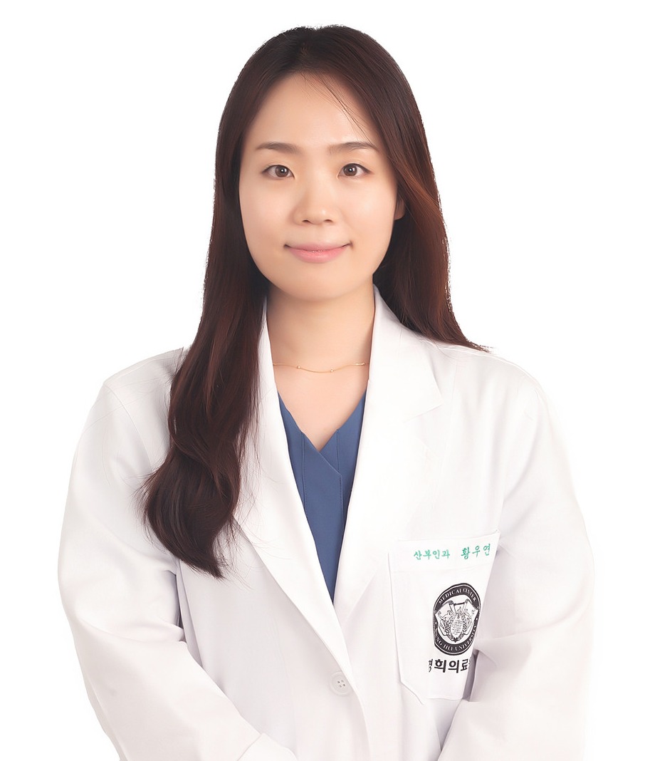 가임기 여성의 자궁근종 유병률 꾸준히 증가하고 있는 가운데 경희대병원 산부인과 황우연 교수(사진)가 자궁을 보존하는 동시에 가임 가능성 높일 수 있는 치료법에 대해 소개했다. 경희대의료원 황우연 교수 [사진=경희대병원] 