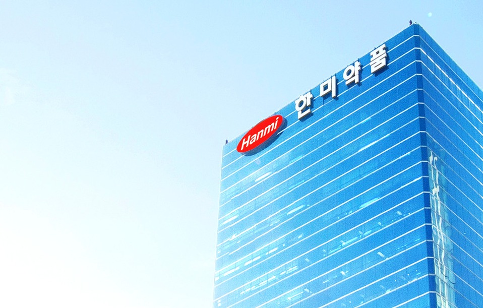 한미약품이 지난 13일 주총장소 변경에 관한 설명자료를 내고 임종윤 한미약품 사장의 언행을 비판했다. [사진=한미약품] 