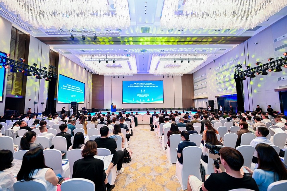 산업통상자원부와 KOTRA는 중국 허난성 정부와 공동으로 5월 19일부터 사흘간 ‘2025 한-중 미래협력플라자’를 개최했다. 20일 개최된 ‘정저우 미래협력포럼’ 행사장의 모습. (사진=KOTRA)