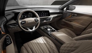 Kia Motors Unveils K8 Interior Design…  Simple and intuitive space